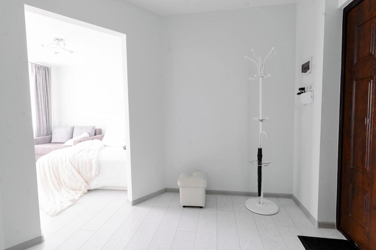 Paulmarie Apartments On Gor'Kogo 41 Бобруйск Екстериор снимка