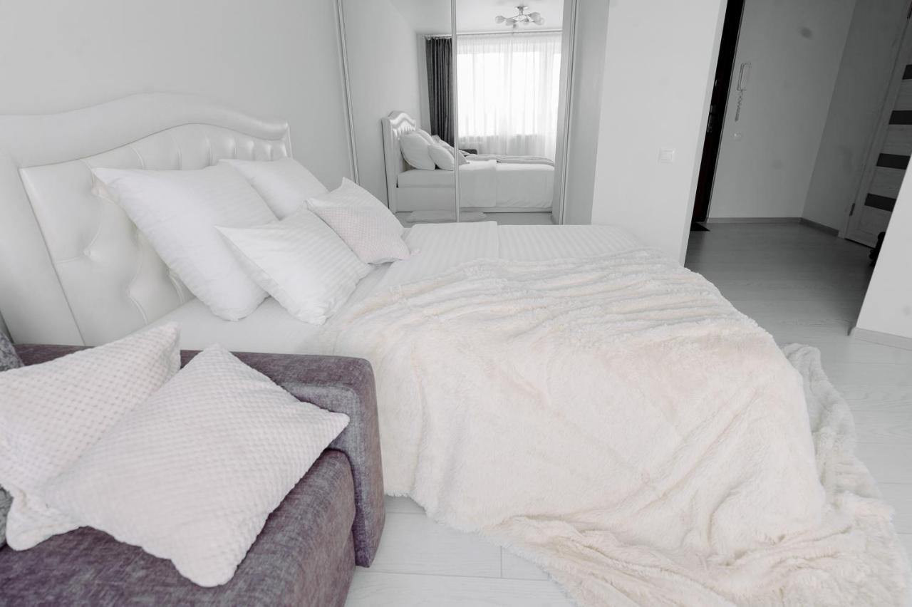 Paulmarie Apartments On Gor'Kogo 41 Бобруйск Екстериор снимка